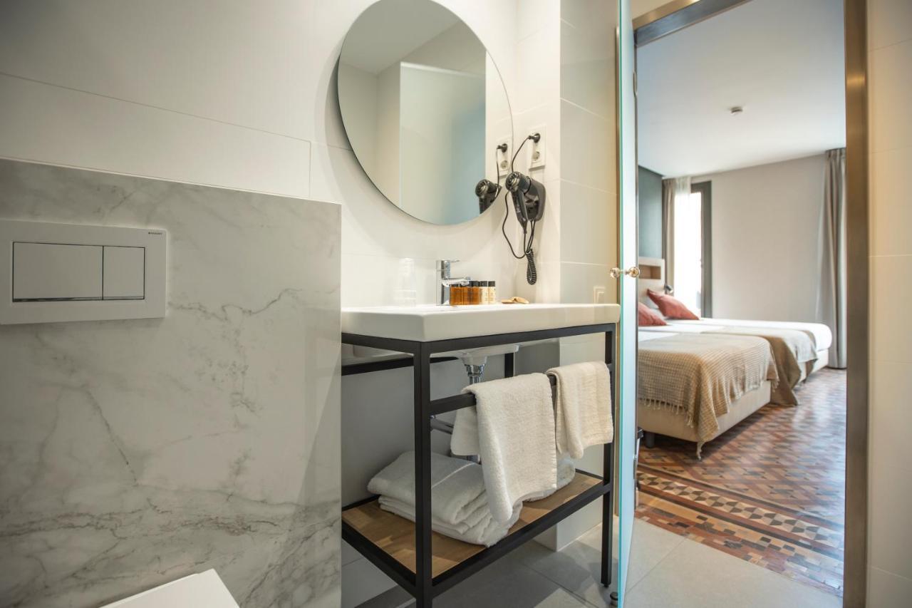Fontanella By Bcn Urban Gasthof
